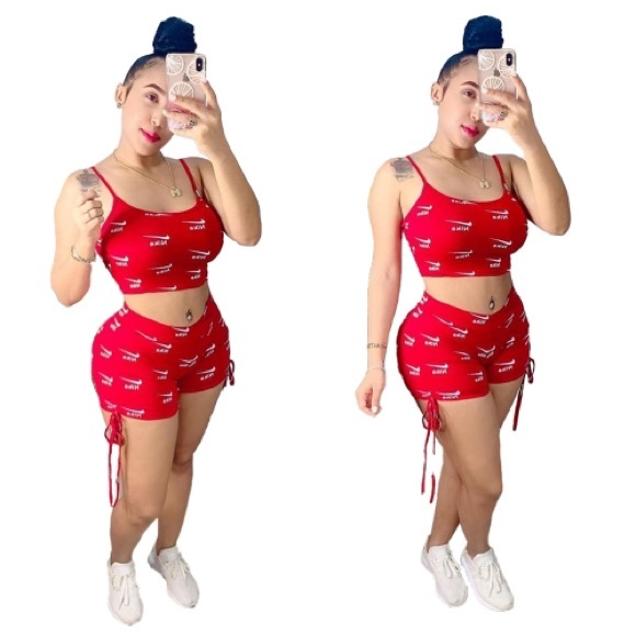 Nike Sets - Picture 3 of 4